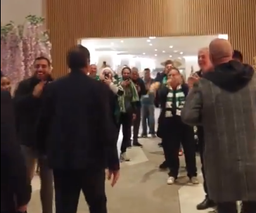 Οπαδός του Παναθηναϊκού έριξε το χριστουγεννιάτικο δέντρο στο ξενοδοχείο της ομάδας!