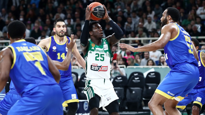 Mόλις “αγρίεψε” καθάρισε το Περιστέρι χωρίς πολλά πολλά…