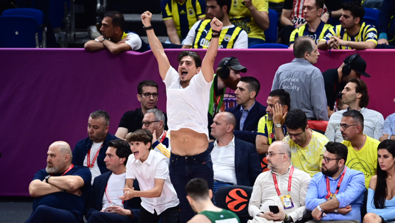 Γιαννακόπουλος: “Και τώρα ΕΛΑΤΕ!” (vid)