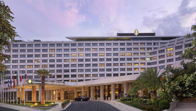 Μπλόκο της αστυνομίας για τη συγκέντρωση στο Intecontinental…