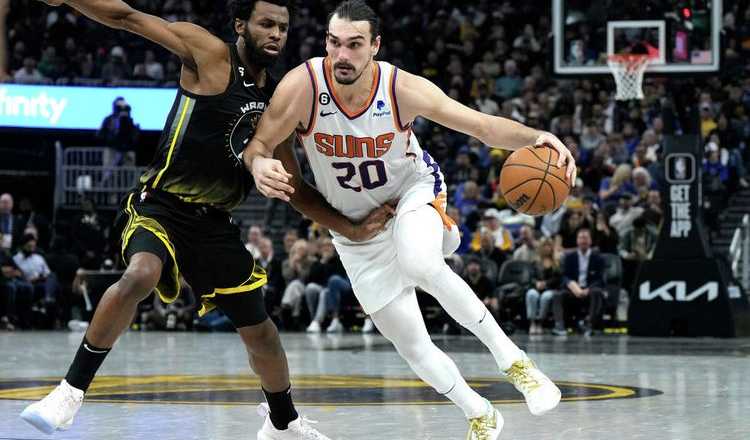 Παραμένει στο ΝΒΑ ο Σάριτς – Εξετάζονται δυο περιπτώσεις