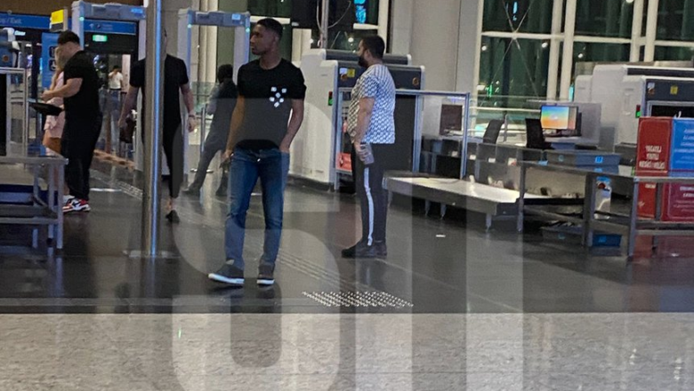 Έτοιμος να πετάξει για Αθήνα ο Τετέ!