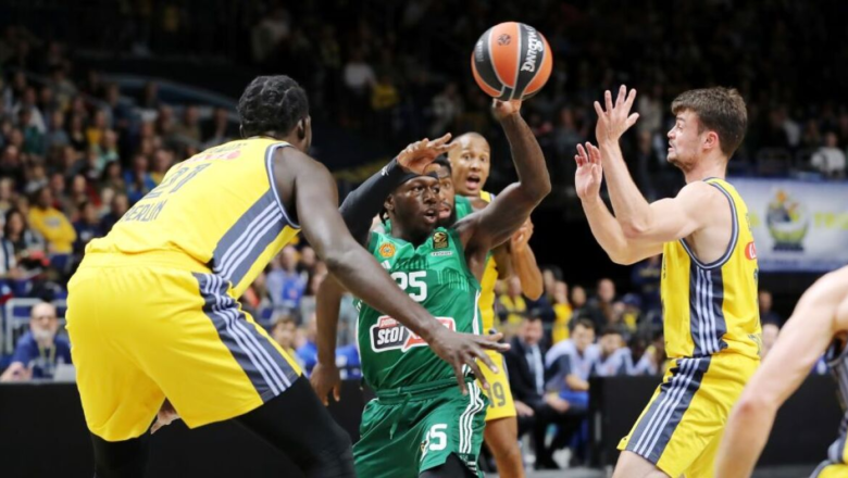 Eπαγγελματική δουλειά και πρώτη νίκη στην Euroleague μέσα στην αγαπημένη του πόλη!