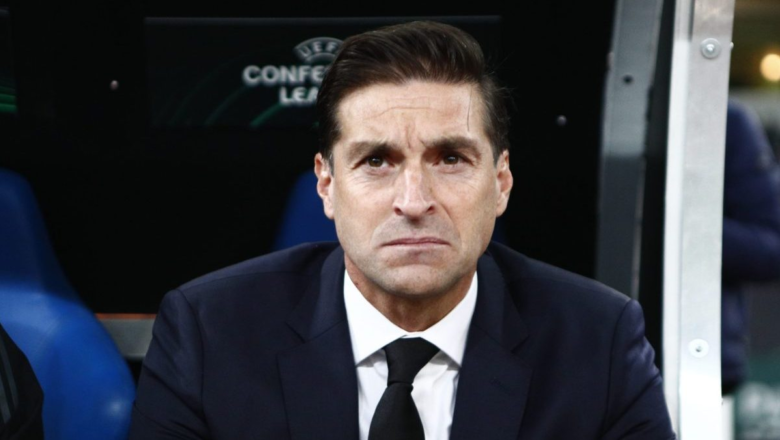 Kόουτς έχεις καταλάβει εκ μέρους ποιας ομάδας κάνεις δηλώσεις;