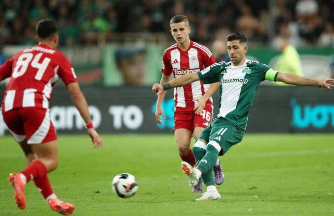 Μπακασέτας: «Πολύ ωραίο συναίσθημα η σύνδεση με τον κόσμο, να έρθουμε ακόμη πιο κοντά»