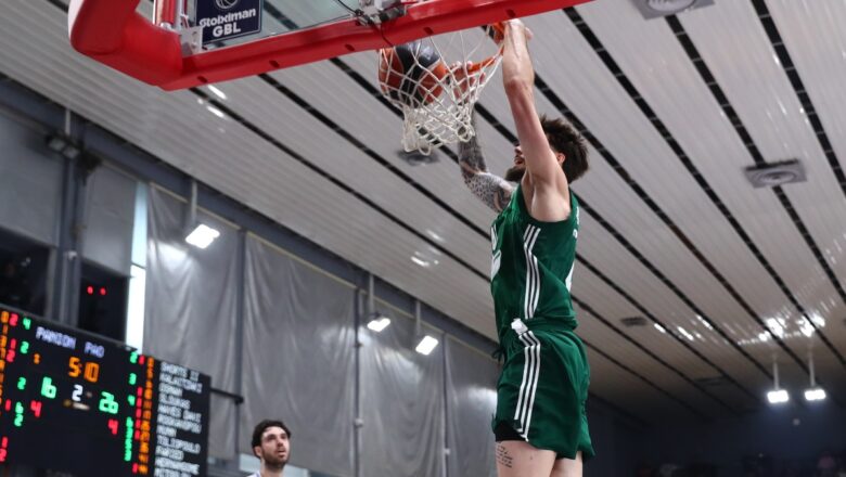 Άνετο πέρασμα από τον Πανιώνιο και βουρ για διαβολοβδομάδα