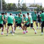 H αποστολή για το φιλικό με την Γκρασχόπερς
